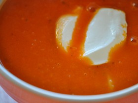 TOMATOVÁ POLÉVKA