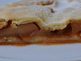 APPLE PIE
