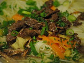 BÚN POLÉVKA